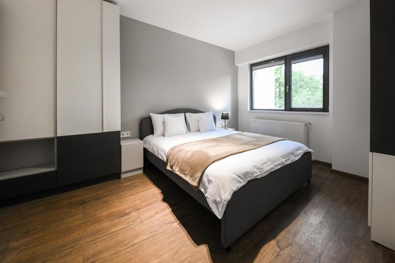 Modern Apartment In A Quiet Area คลูจ-นาโปกา ภายนอก รูปภาพ